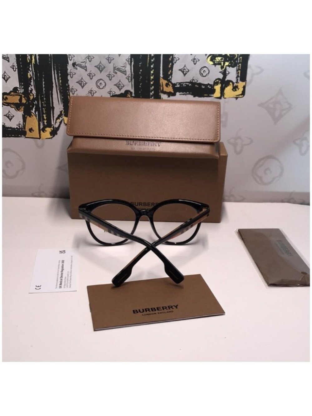 Burberry BE2356 Black and Gold Women's Glasses 3942 New - Picture 13 of 14